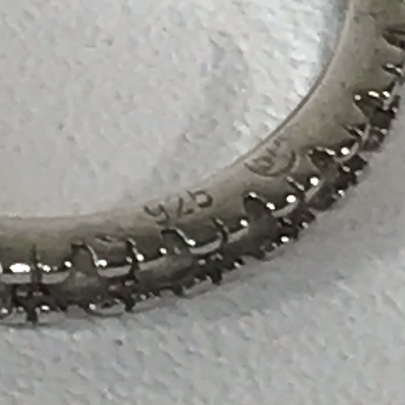 Signed SU Sterling Silver 925 Cubic Zirconia CZ Band Prong Eternity Set Ring 5 - Picture 3 of 10